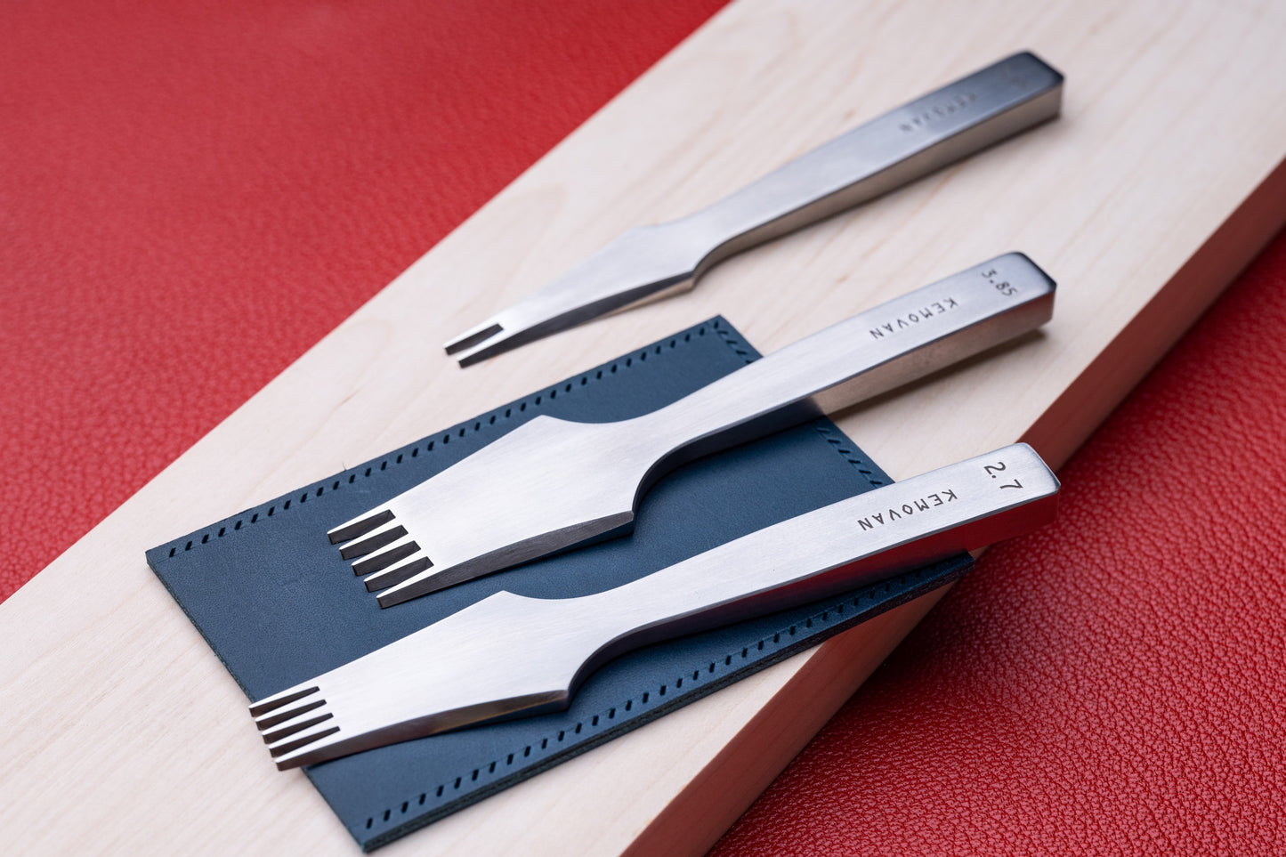 French Flat Pricking Iron Leathercraft Stitching Lacing Chisel Set 2.7mm -4.5mm by KemovanCraft