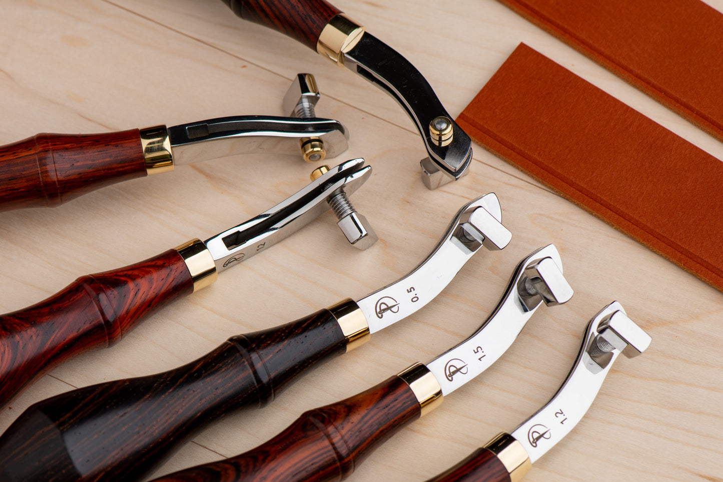 Adjustable Leather Creaser - Edge Creasing Tool