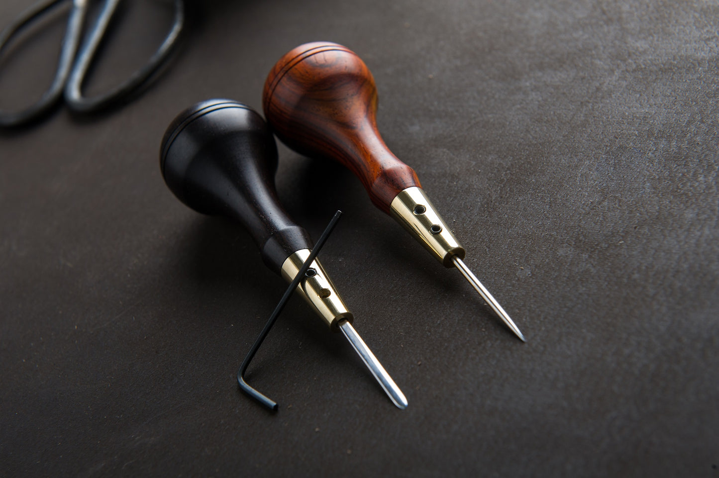 Leather Scratch Awl - Detachable Flat/Diamond Awl Leathercraft