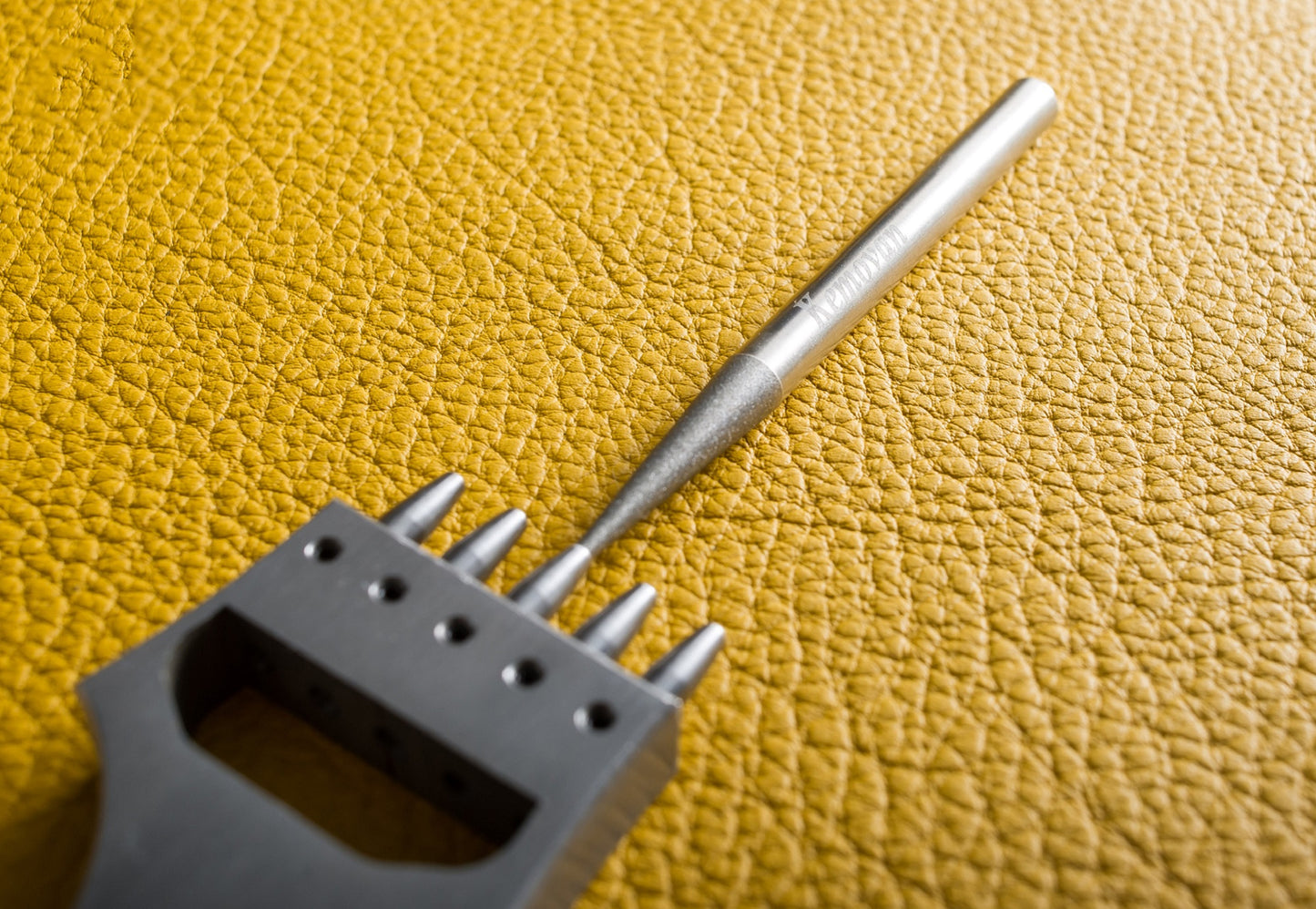 Sharpening Tool for Leather Chisels - Diamond Grinder
