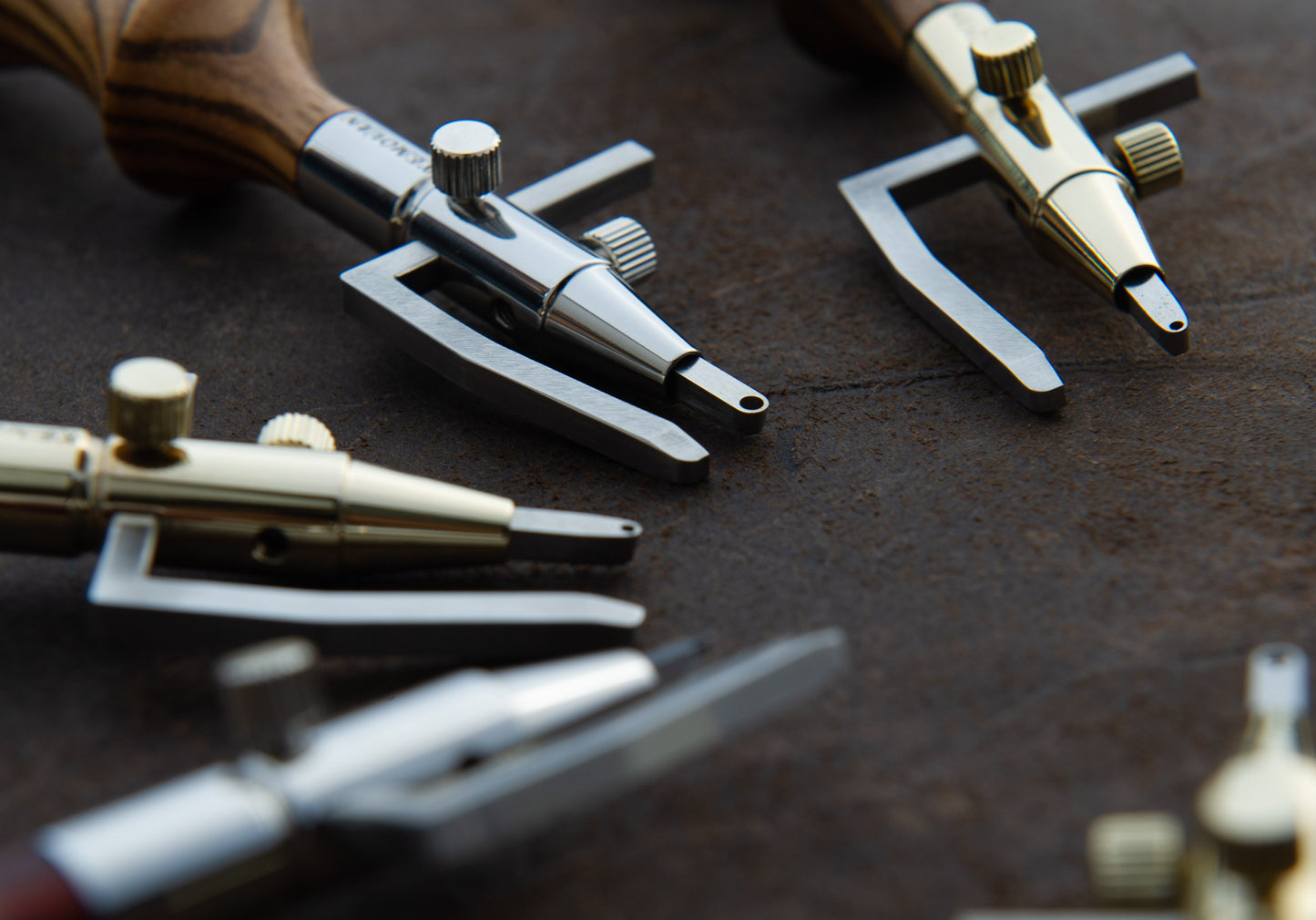 Adjustable Leather Edge Stitching Groover Tool