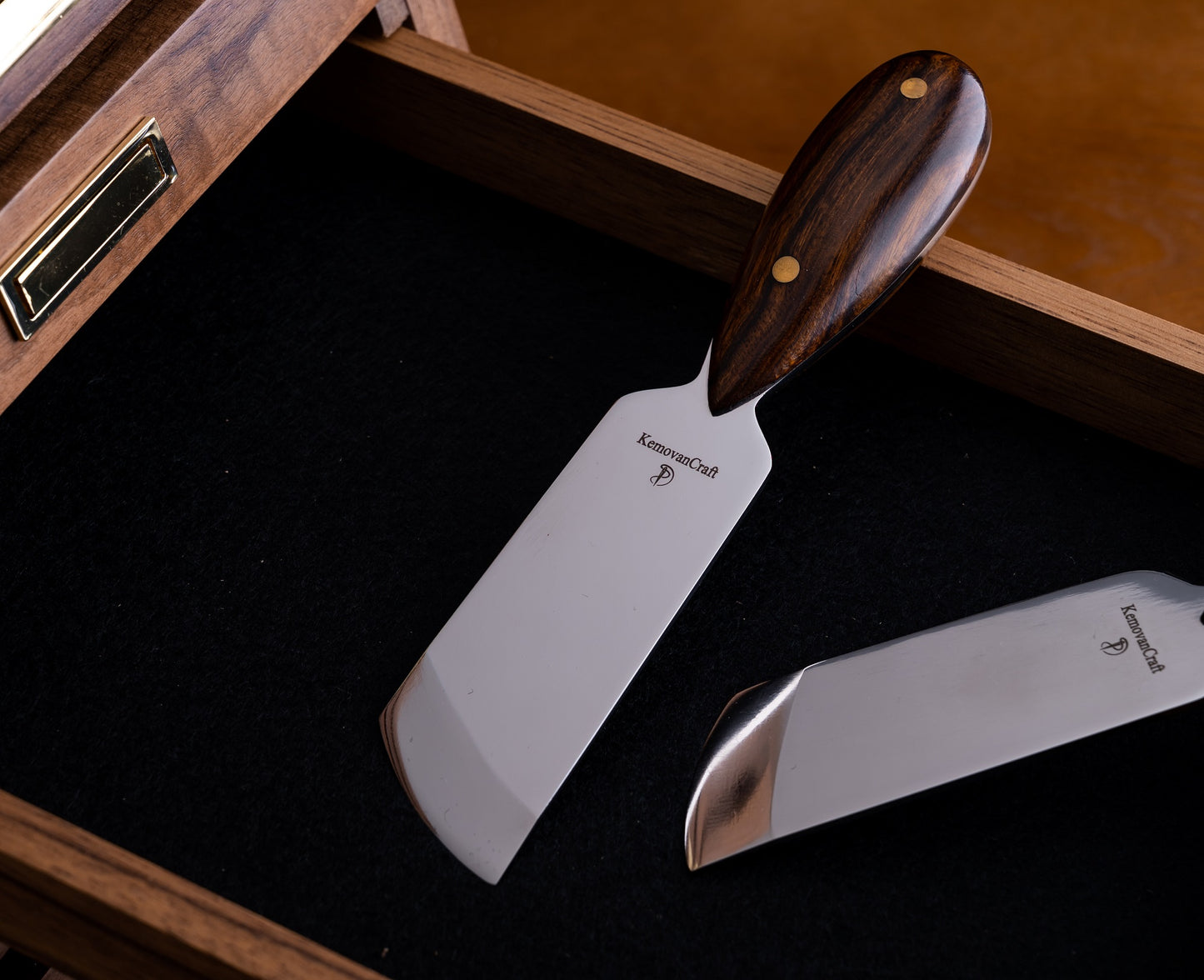 Begin Your Leathercraft Adventure: What is a Leather Skiving Knife
